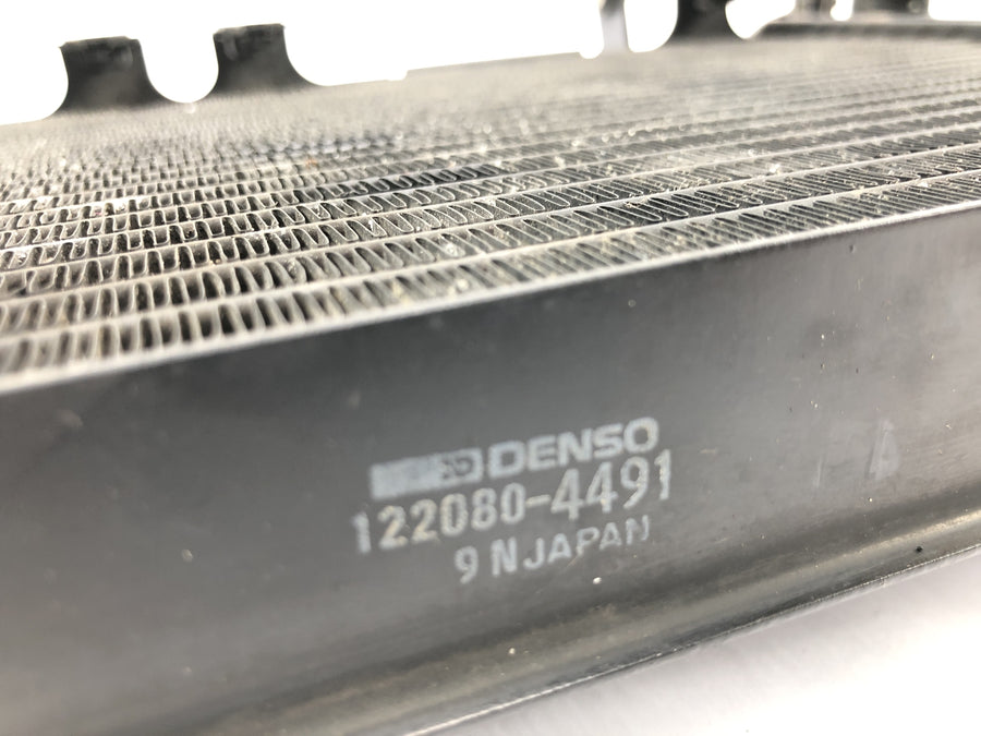 Yamaha YZF 750 R 4HN [1995] - Chladič vodního chladiče chladicí systém přední chladič