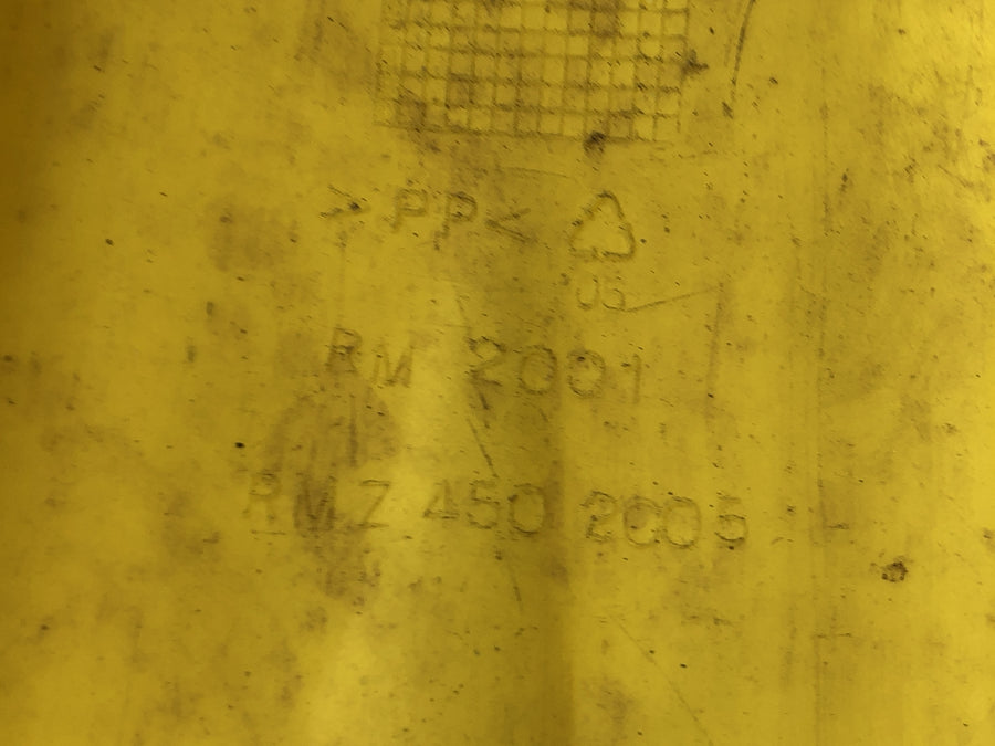 Suzuki RM Z 250 RJ41A [2007] - Přední blatník, přední blatník, přední blatník