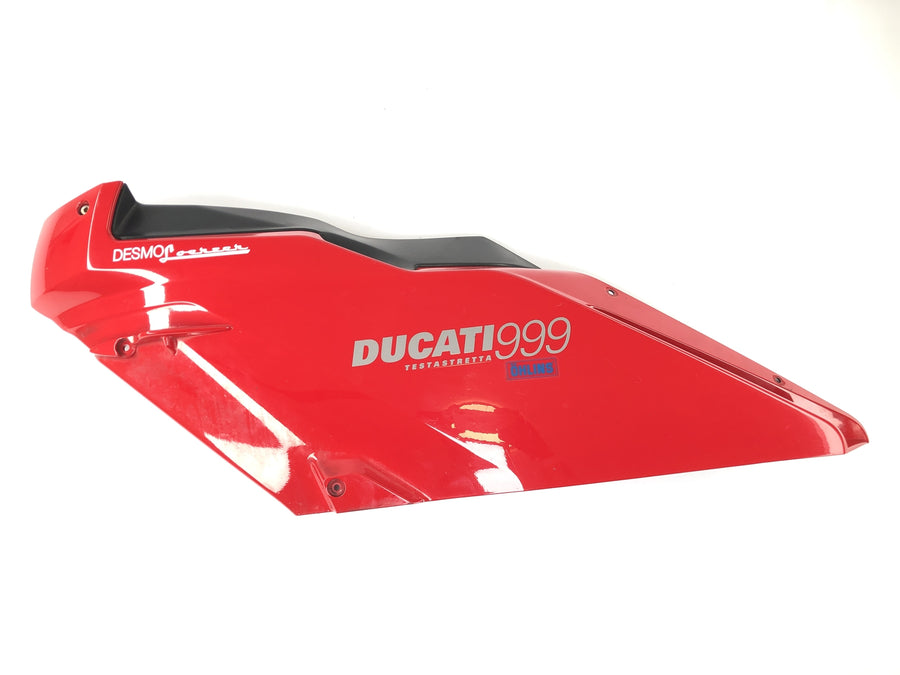 Ducati 999 H4 [2003] - Boční oplášťování levého pláště výpočtu dílu