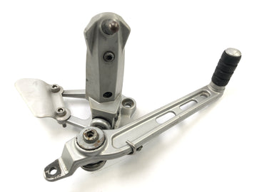 BMW R 1100 S R11S [2005] - Footrest Right's Driver's Footrest s brzdovým pedálem - 0