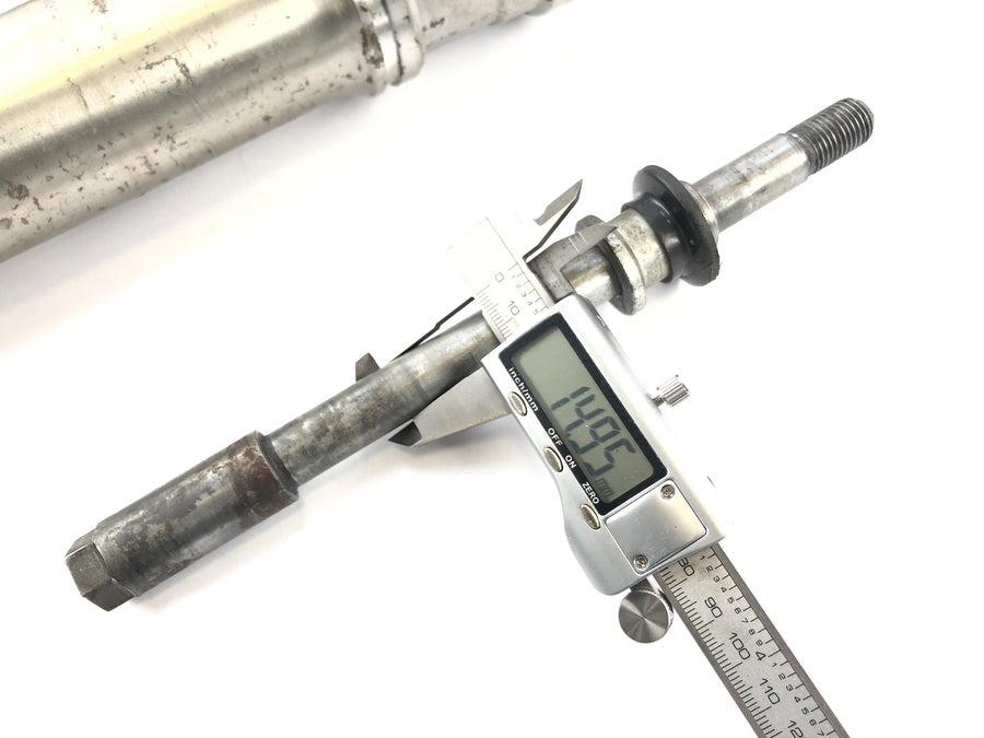 Yamaha TT 600 59X [1986] - vidlička ve vidličce TELEGABEL 43 mm s osou