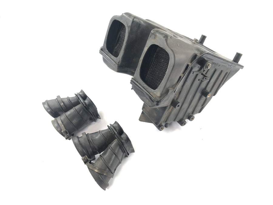 Honda CBX 650 E RC13 [1983] - vzduchový box vzduchový box vzduchový box Airbox