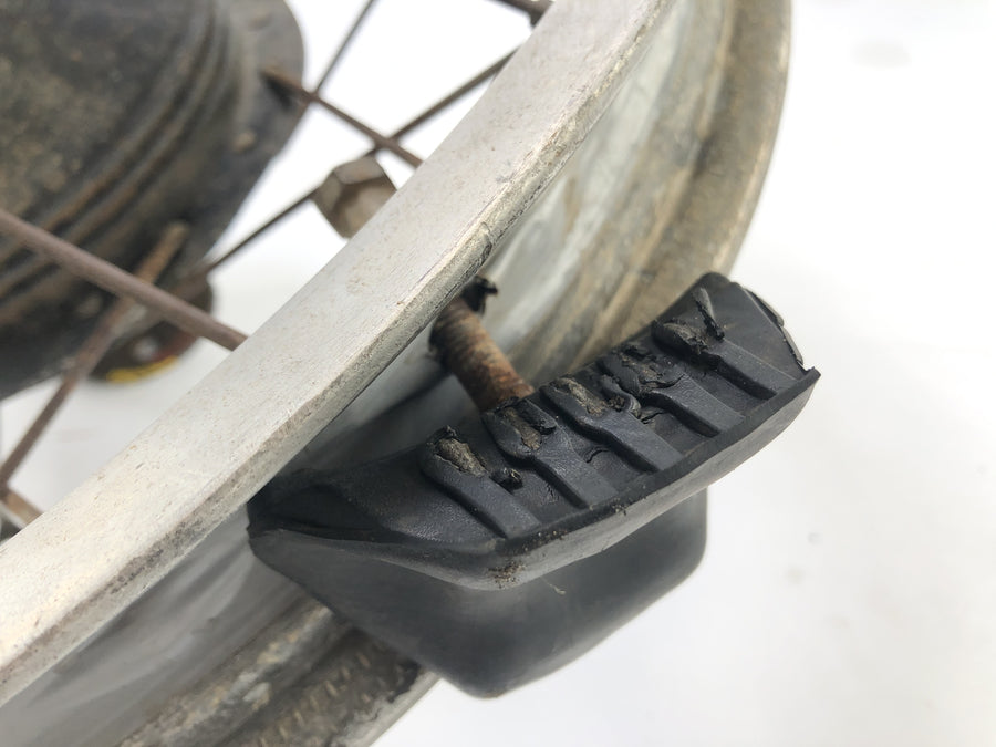 Yamaha XT 500 1U6 [1981] - Ráz zadního kola s brzdovým bubnem