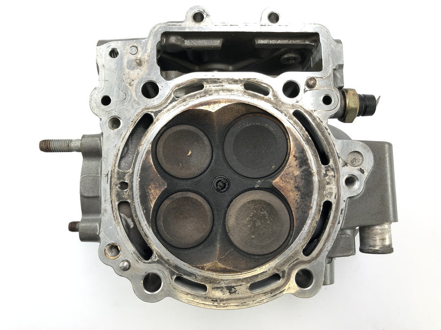 KTM 950 SM LC8 [2008] - Hlava válce vpředu