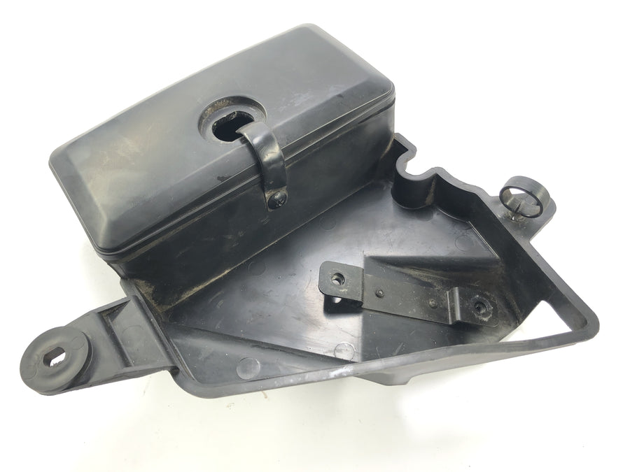 Kawasaki VN 800 Classic [2000] - Staufach Agregate Holder vlevo