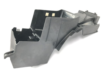 Kawasaki ZRX 1200 S ZRT20A [2001] - Bateriový box zadní vnitřní vnitřní panel blatníku