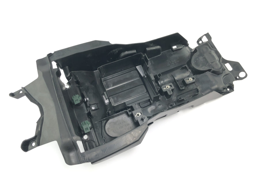 Honda CBR 1000 RR SC59 [2008] - Zadní vnitřní blatník zadní vnitřní panel