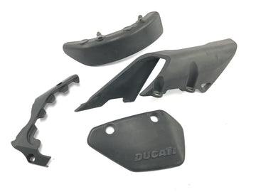 Ducati Multistrada 1000 DS [2003] - kryt řetězu vedení řetězu kryt řetězu - 0