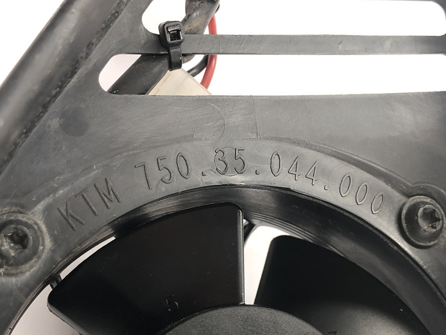 KTM Duke 690 A3 [2012] - Ventilátor Ventilátor chladiče Ventilátor chladiče Ventilátor chladiče elektrický 12V