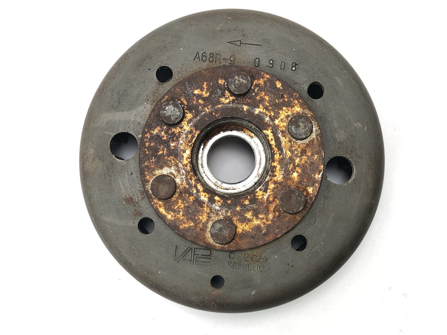 Yamaha XT 500 1U6 [1981] - rotor alternátoru, magnetické kolo, setrvačník, zapalovací rotor, rotor generátoru