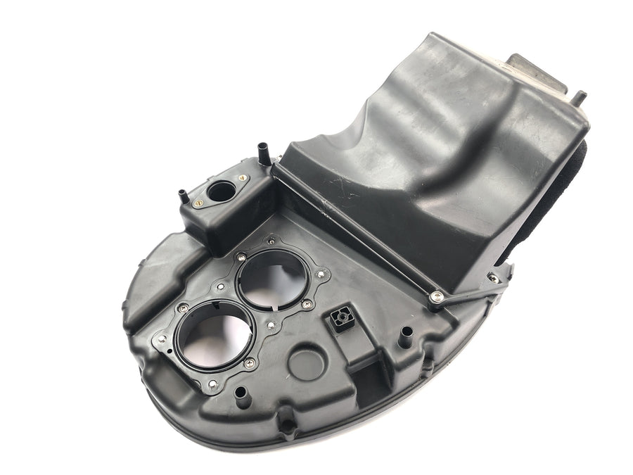 Aprilia RSV 1000 R [2004] - skříň vzduchového filtru skříň vzduchového filtru airbox