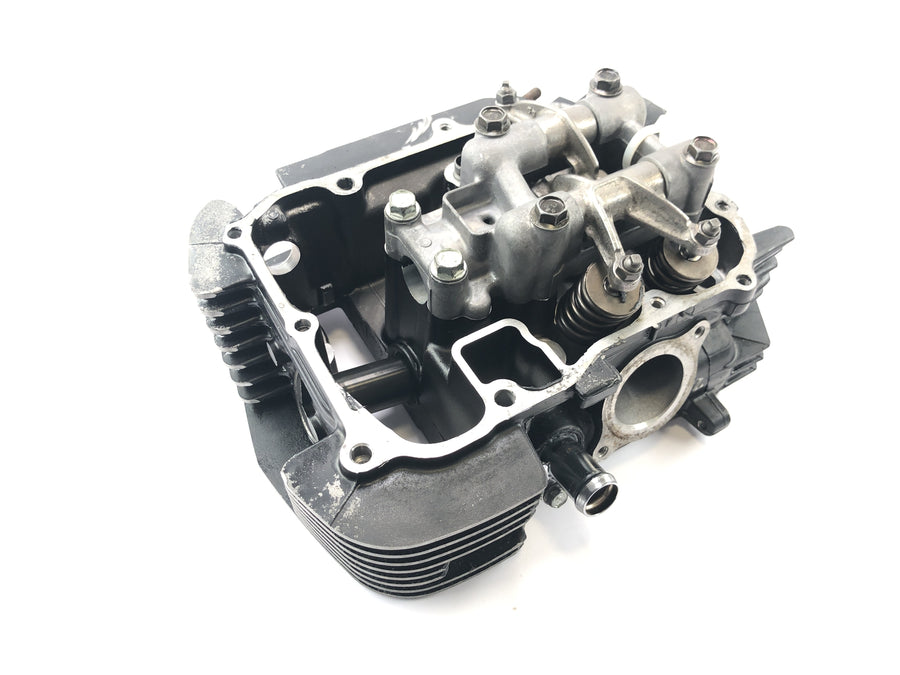 Honda VTX 1800 SC46 [2004] - hlava válců přední hlava ventilu