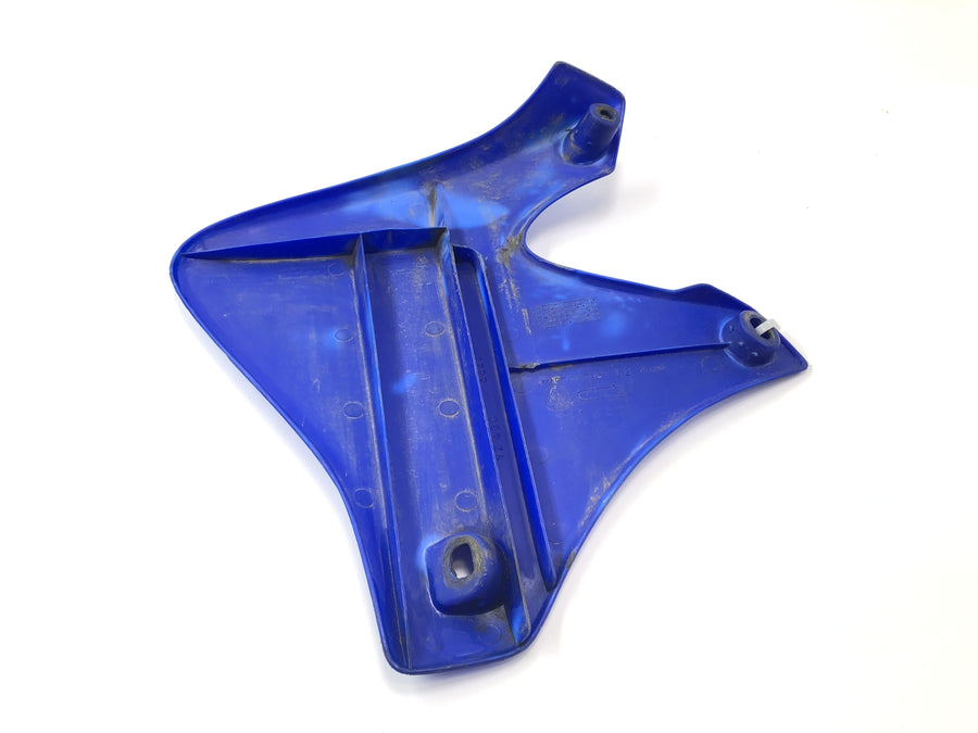 Yamaha YZ 426 F [2000] - boční kapotáž nádrže pravá