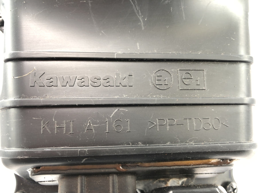 Kawasaki Ninja 125 BX125B [2024] - Housece filtru vzduchového boxu filtru pro vzduchové box