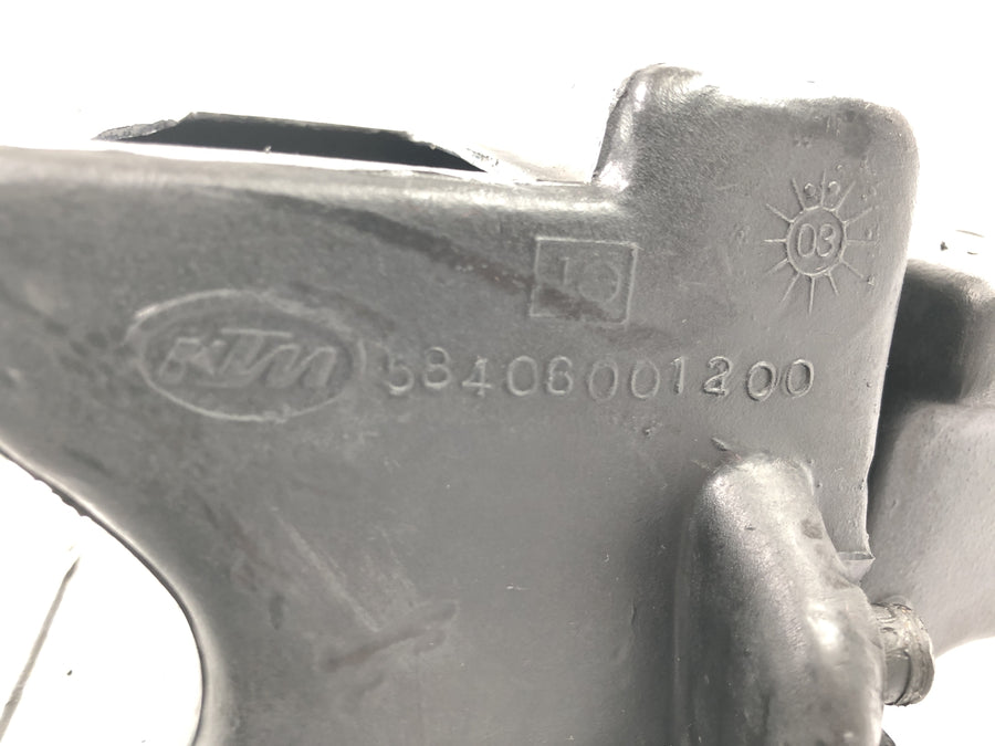 KTM 640 LC4 Prestige [2005] - skříň vzduchového filtru skříň vzduchového filtru sací skříň vzduchové skříně