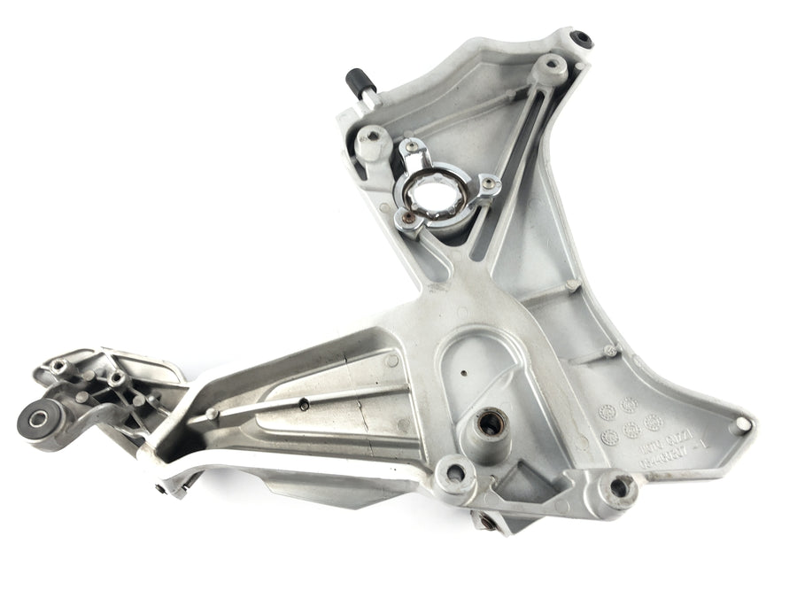 Moto Guzzi Norge 1200 [2006] - Deska Footrest vlevo