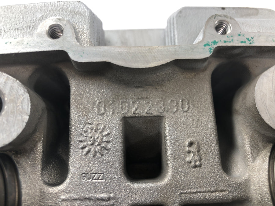 Moto Guzzi V11 Sport [1999] - hlava ventilu hlavy válců pravá