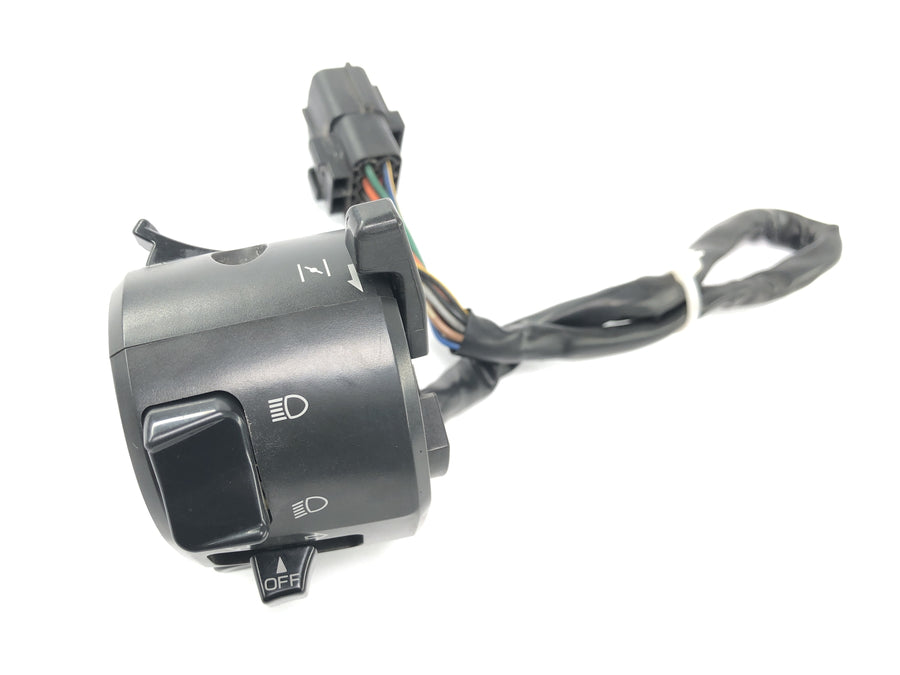 Ducati 999 H4 [2003] - Spínač řídítek na řídítkách na levém přepínači