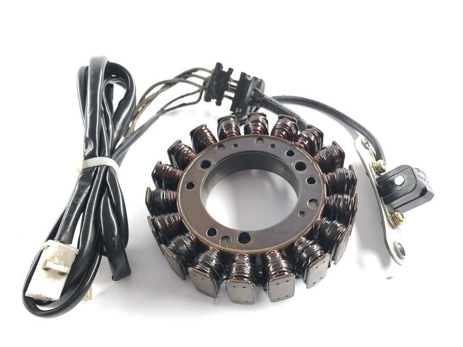Yamaha XVS 650 Drag Star VM02 [1998] - Stator alternátoru s pickupem