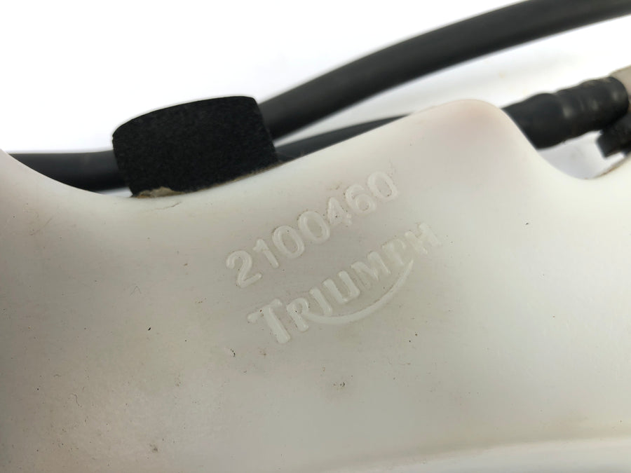 Triumph Daytona 955i T595 [1999] - chladicí kapalina na kompenzaci