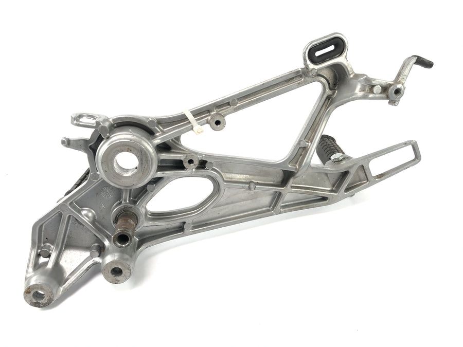 Honda SLR 650 RD09 [1997] - Systém Footrest na pravé držáku nohou