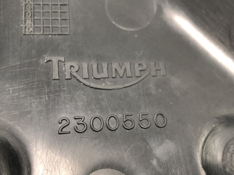 Triumph Daytona 900 T300D [1996] - pár vnitřních kapotáží