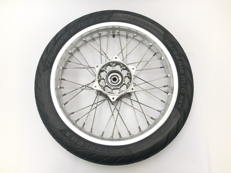 Triumph Tiger 955i 709EN [2003] - Ráfkové kolo předního kola 2,25 x 19"