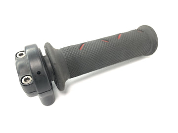 Benelli TNT 1130 [2009] - Otočná rukojeť plynu pravá