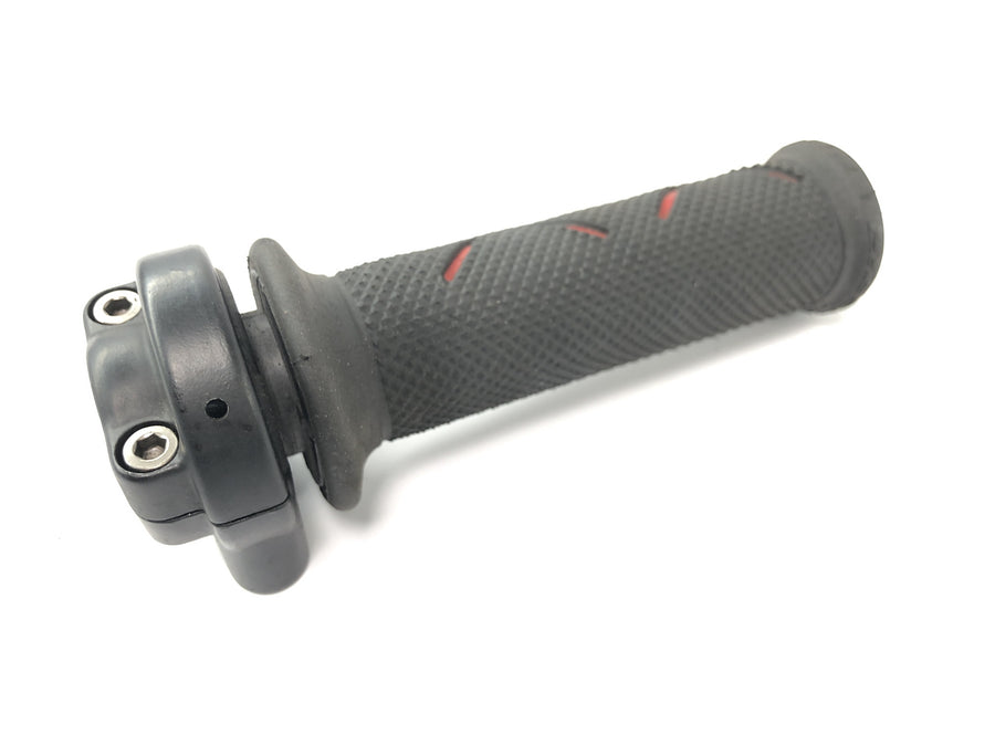 Benelli TNT 1130 [2009] - Otočná rukojeť plynu pravá