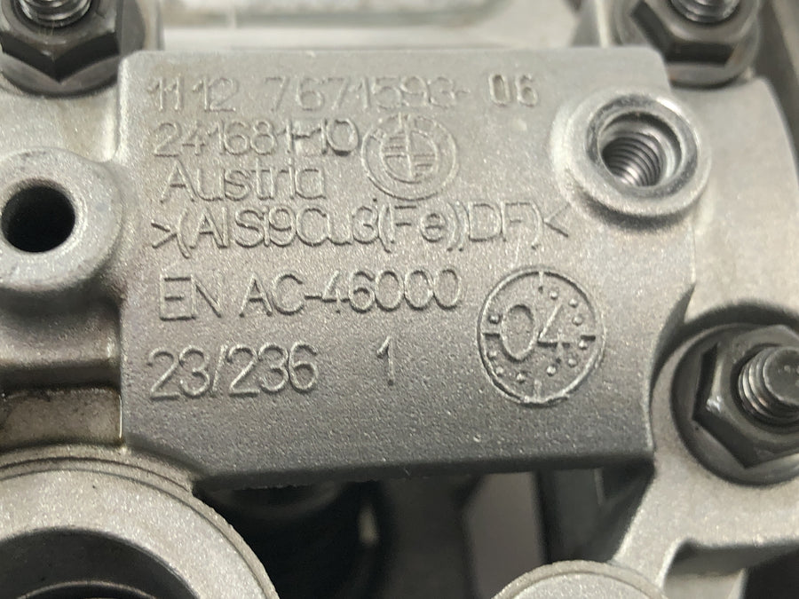 BMW K 1200 S K12S [2005] - Skříň vačkového hřídele ventilového rozvodu hlavy válců