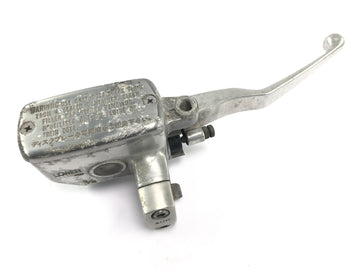 Yamaha XV 1600 Wild Star VP08 [2002] - pumpička přední brzdy ruční brzda pumpička brzdy
