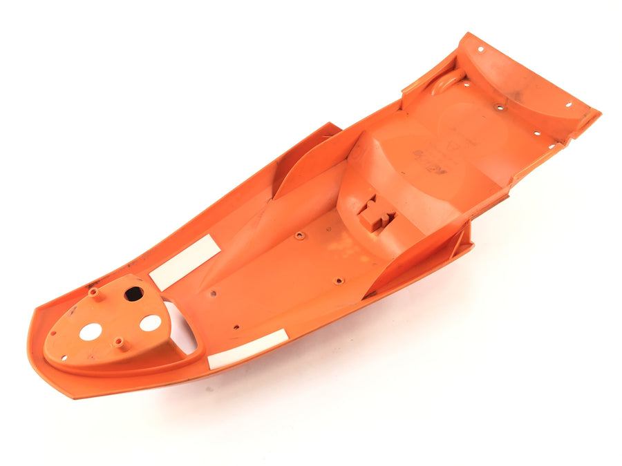 KTM LC4 640 EGS [2004] - Zadní posednutí