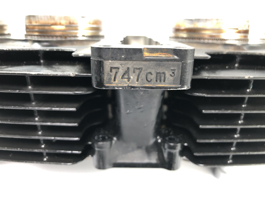 Honda CBX 750 RC17 [1984] - válec s pístovým válcem blok 747cccm