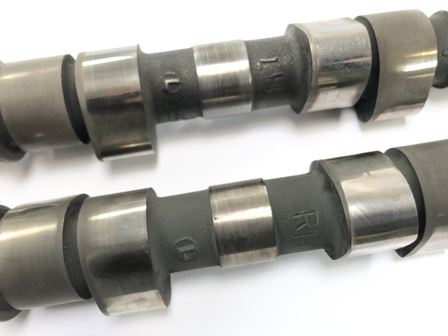 Honda GL 1000 Goldwing GL1 [1978] - Camshafts Control Wave vpravo a levá věta