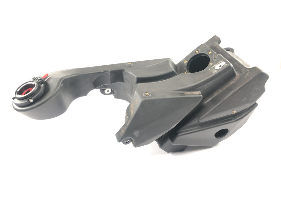 Husqvarna TR 650 Strada A8 [2012] - Palivová nádrž benzínová nádrž plastová nádrž
