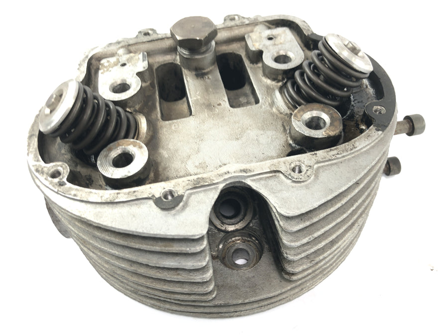 Moto Guzzi V7 Special [1971] - Hlava válců levá hlava ventilu hlava motoru hlava válců motoru