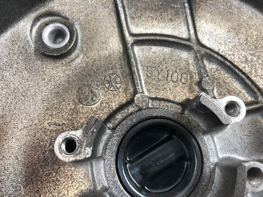Yamaha XT 550 5Y3 [1982] - Light Machinery Cover Whie Motor Lid