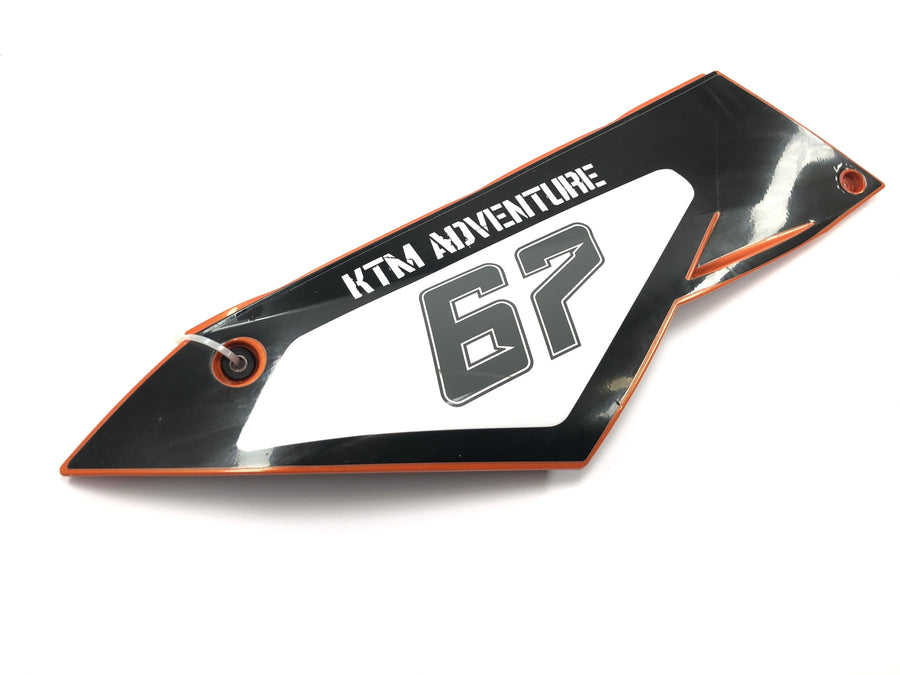 KTM 950 Adventure LC8 [2004] - Zadní kapotáž pravá strana kapotáž boční kryt kapotáže