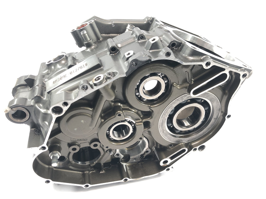 Yamaha MT 03 RM02 [2007] - skříň motoru kliková skříň blok motoru prázdný skříň