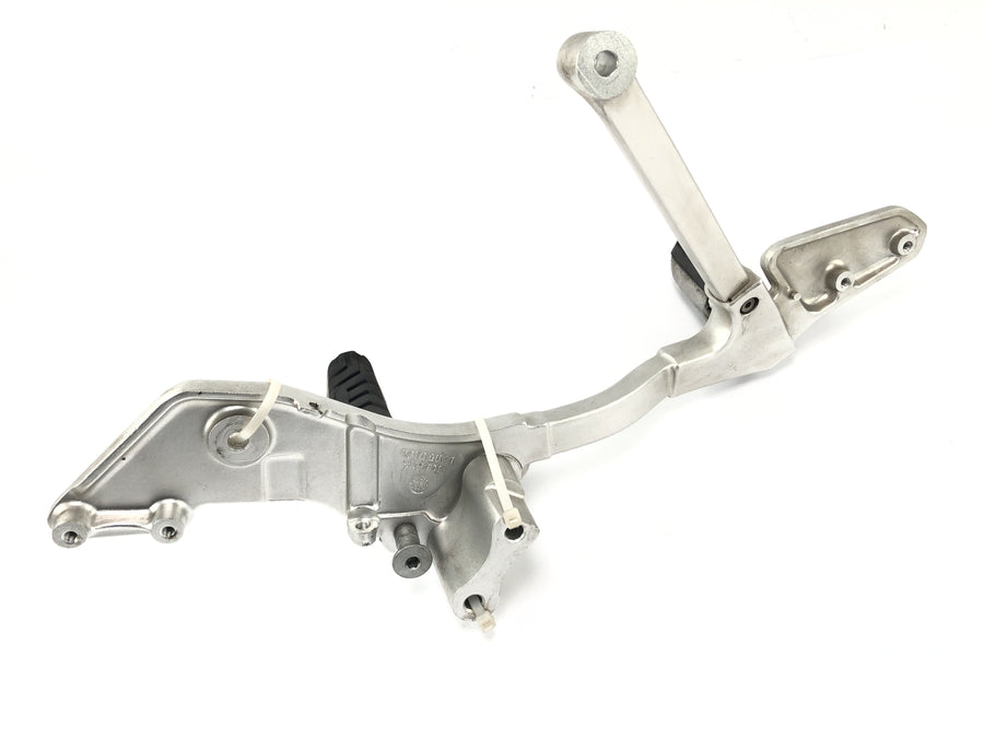 Moto Guzzi Stelvio 1200 4V [2009] - Systém Footrest vpravo s nohou