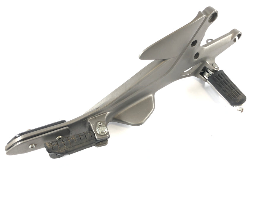 Honda CBF 1000 A SC58 [2006] - Plate na nohou vpravo