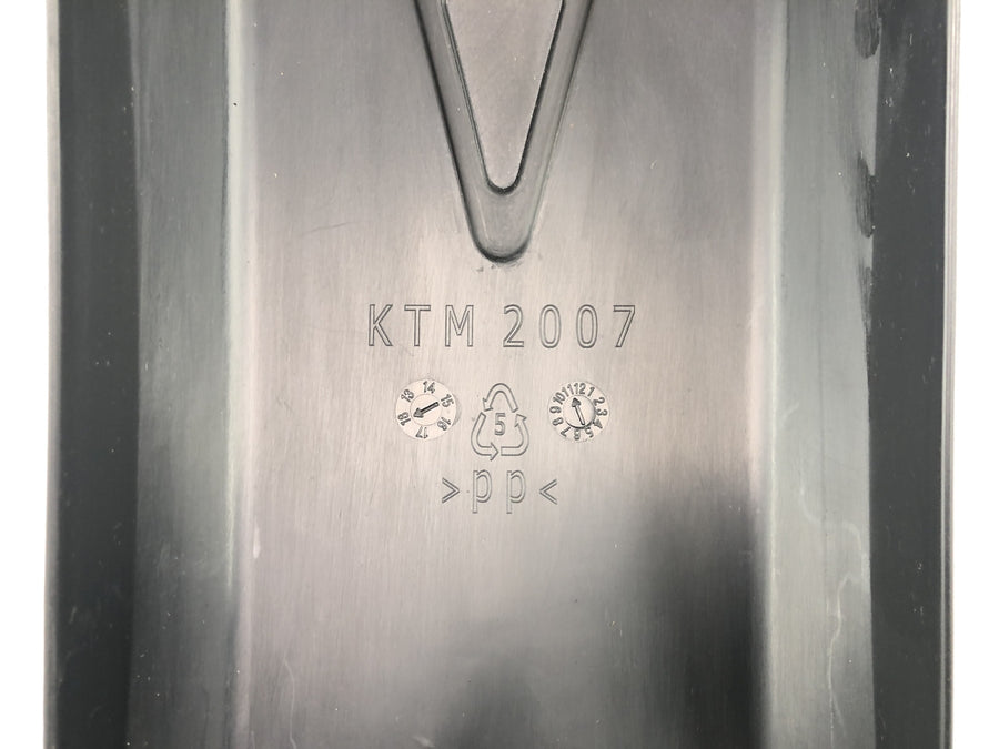 KTM 640 Adventure LC4 [2001] - ochrana zadního blatníku zadního blatníku