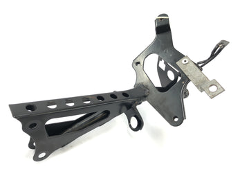 Honda CBR 900 RR SC28 [1994] - Front Holder držák držáku předního pláště - 0