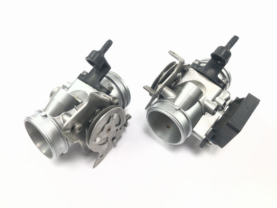 BMW R 1150 R R21 [2001] - Drosselklappen Satz links und rechts Drosselklappe
