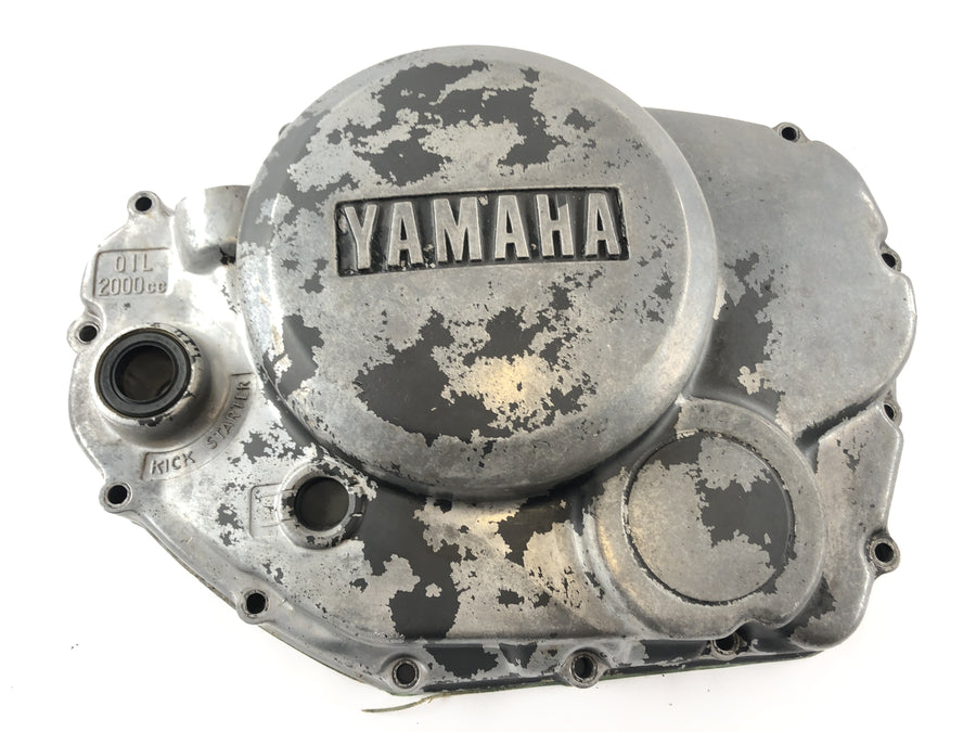 Yamaha XS 400 2A2 [1982] - víka pro spojování motorového víka