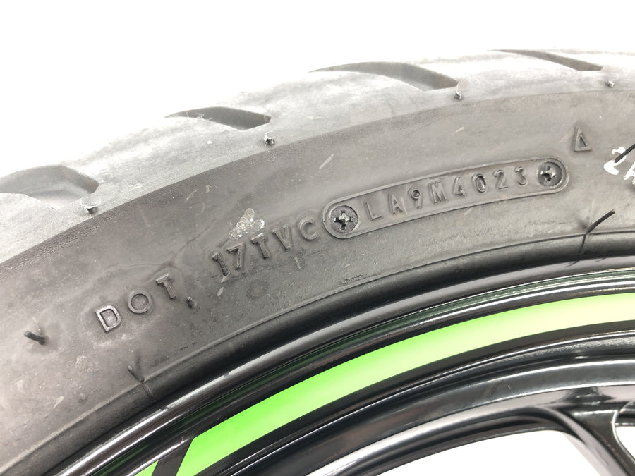Kawasaki ninja 125 bx125b [2024] - ráfky pneumatiky zadního kola hliníku