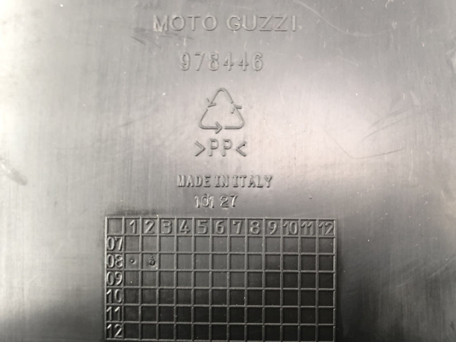 Moto Guzzi Stelvio 1200 4V [2009] - Ochrana zadní základny vnitřní základny