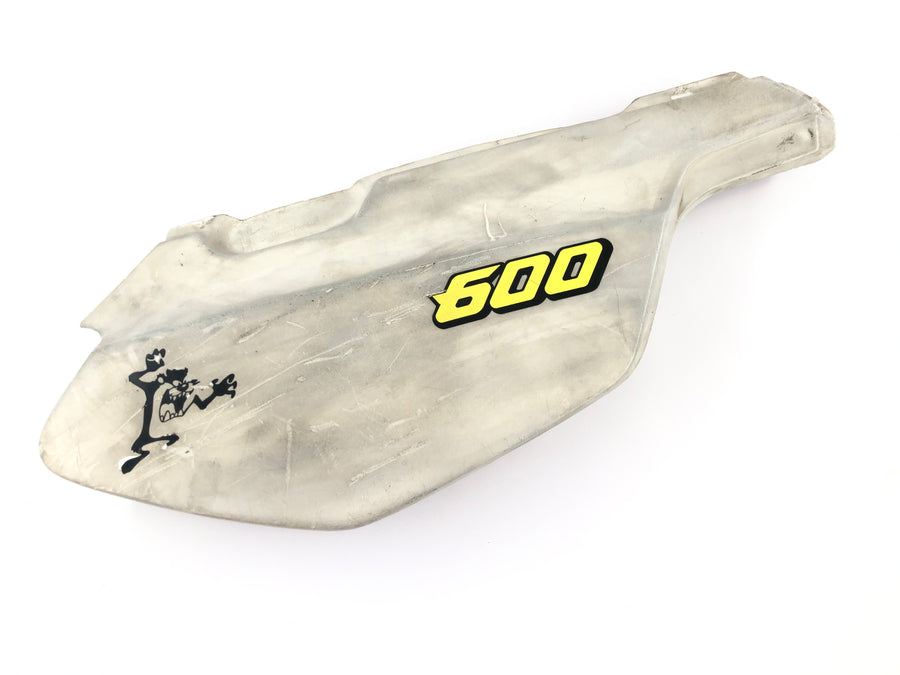 Yamaha TT 600 E 4GV [1995] - Boční panel pravý boční krycí panel