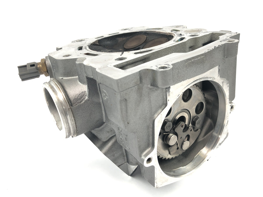 Yamaha MT 03 RM02 [2007] - skříň ovládání ventilu hlavy válců skříň vačkového hřídele