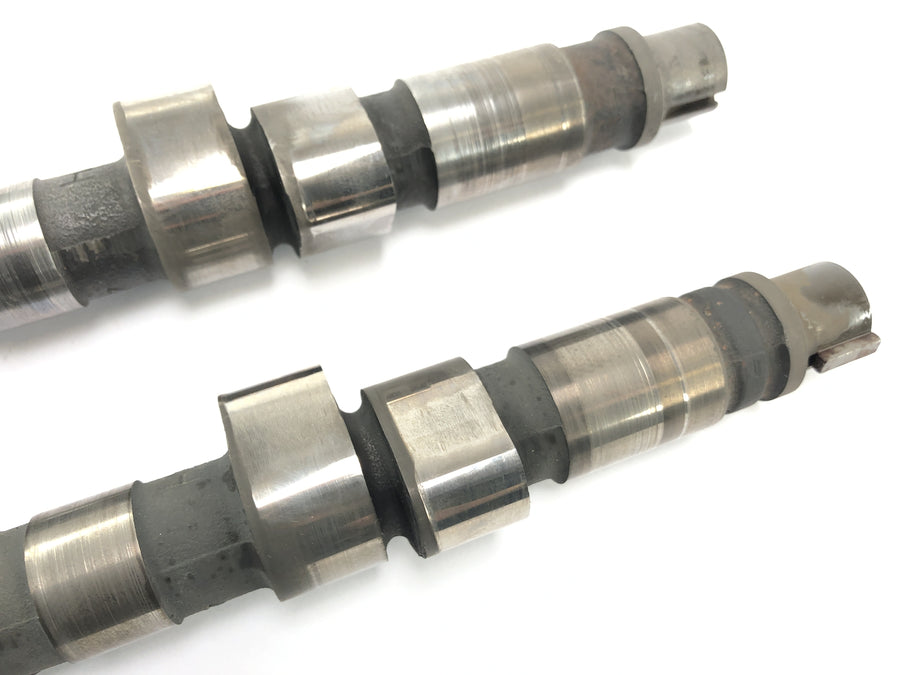 Honda GL 1000 Goldwing GL1 [1978] - Camshafts Control Wave vpravo a levá věta